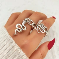 2pcs punk hip hop exaggerated snake heart chain drop ring set for women vintage retro cool flower heart metal ring jewelry gifts