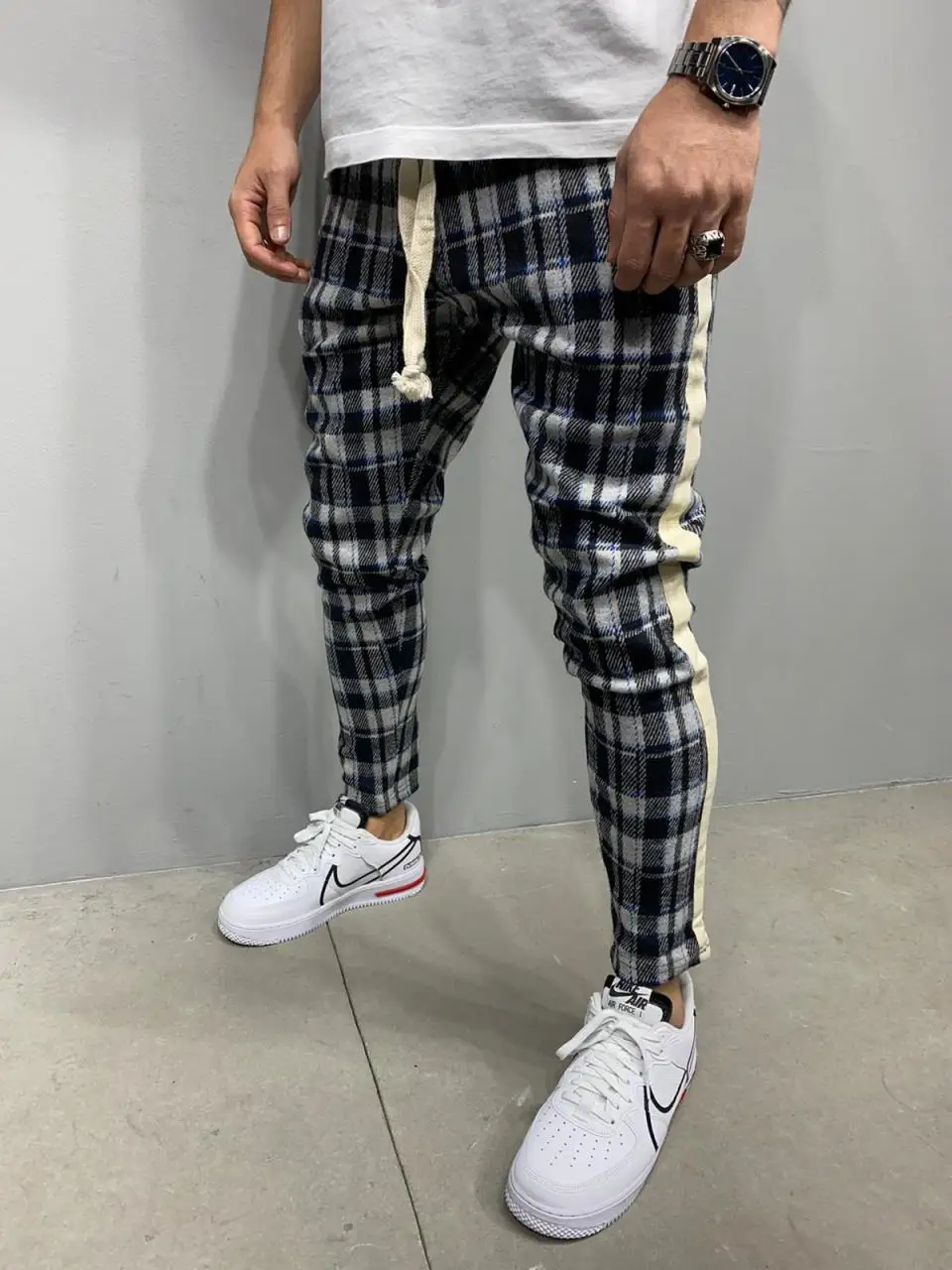 

Premium Checkered Tracksuit Striped Casual Men's Jogger Pants
