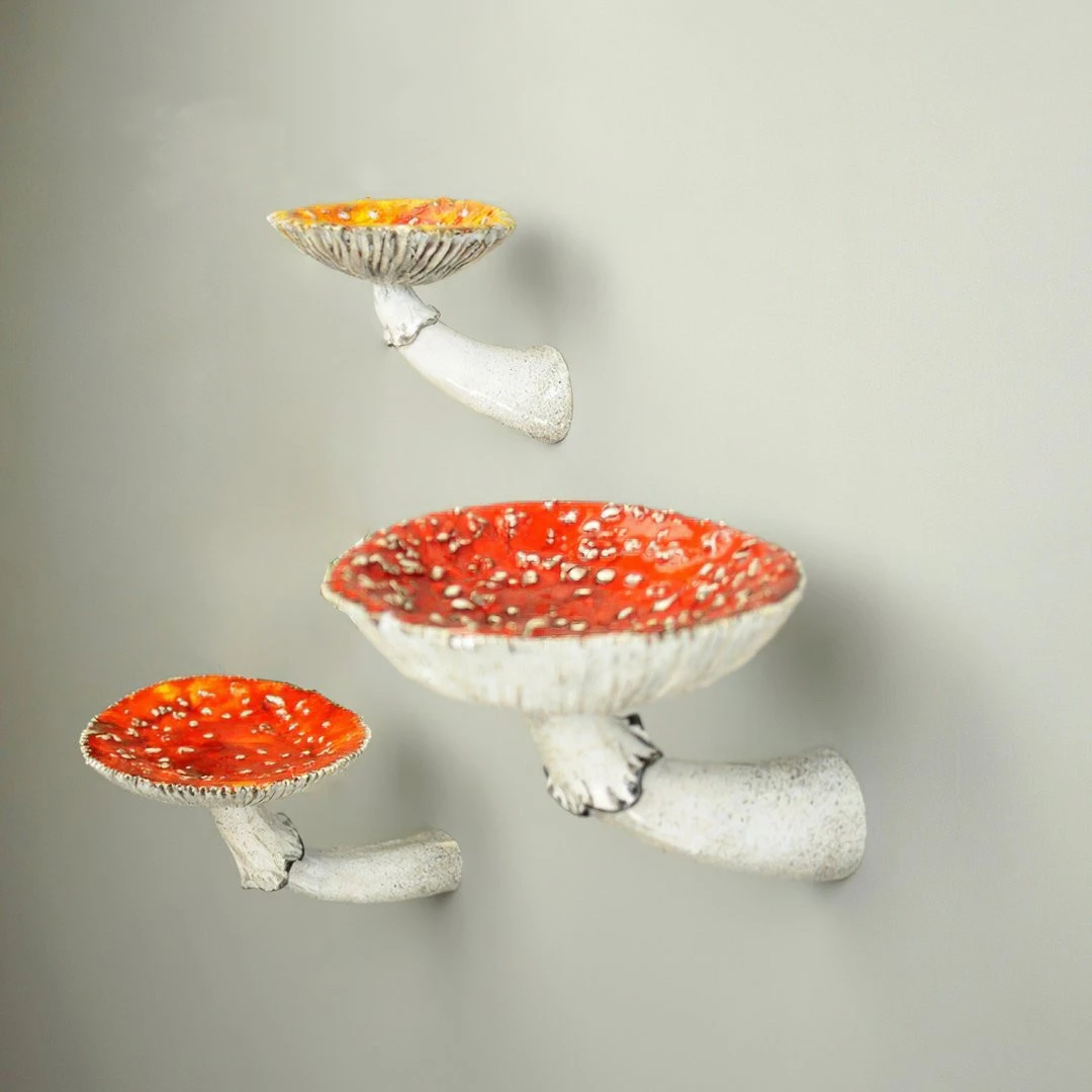 

Mushroom Hanging Shelf Whimsical Floating Resin Craft Rack Wall Mounted Rustic Resin Crafts Wall Decor for Bedroom Living Room