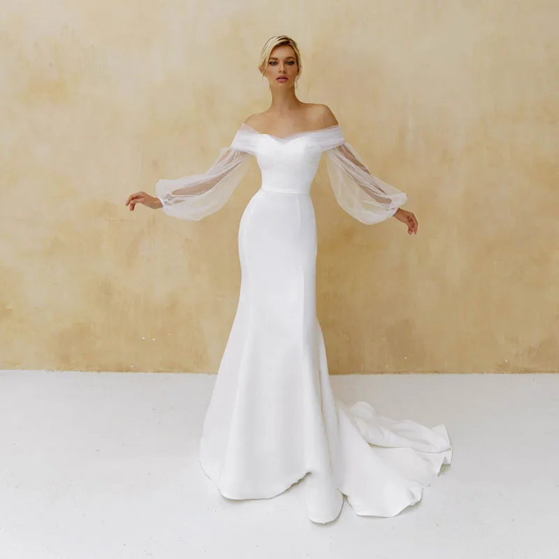 

Anna Beauty Simple Satin Wedding Dresses Strapless Lace-Up Back High Slit Ruched Pleats A Line Beach Bridal Gowns Sweep Train
