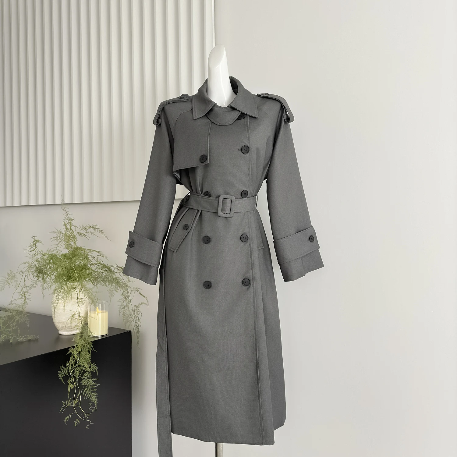 Осень 2024 женский двубортный плащ [oein] с воротником свободный роскошный силуэтом