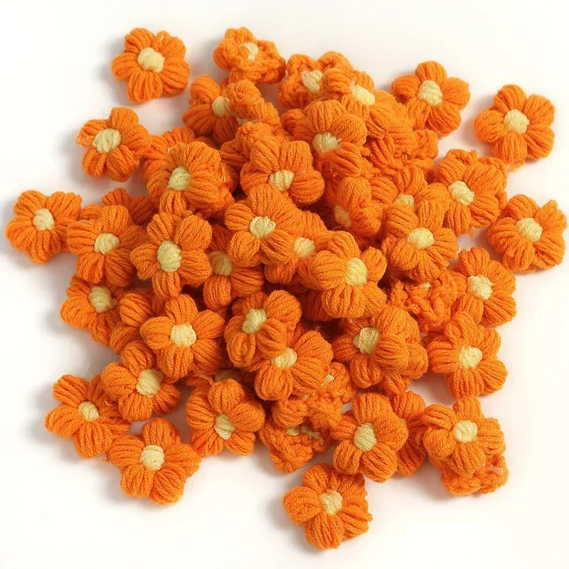 

Цветочные аппликации из хлопка