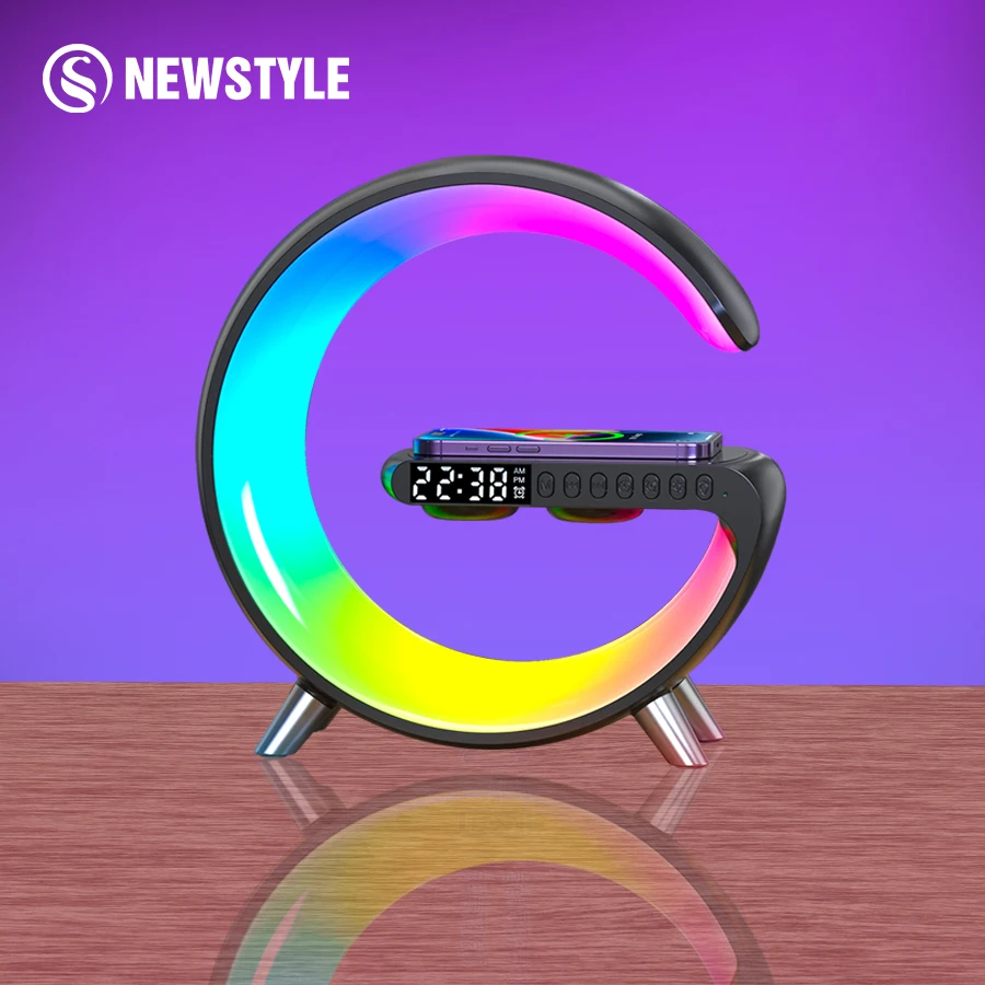 

Настольная лампа с беспроводным зарядным устройством и будильником