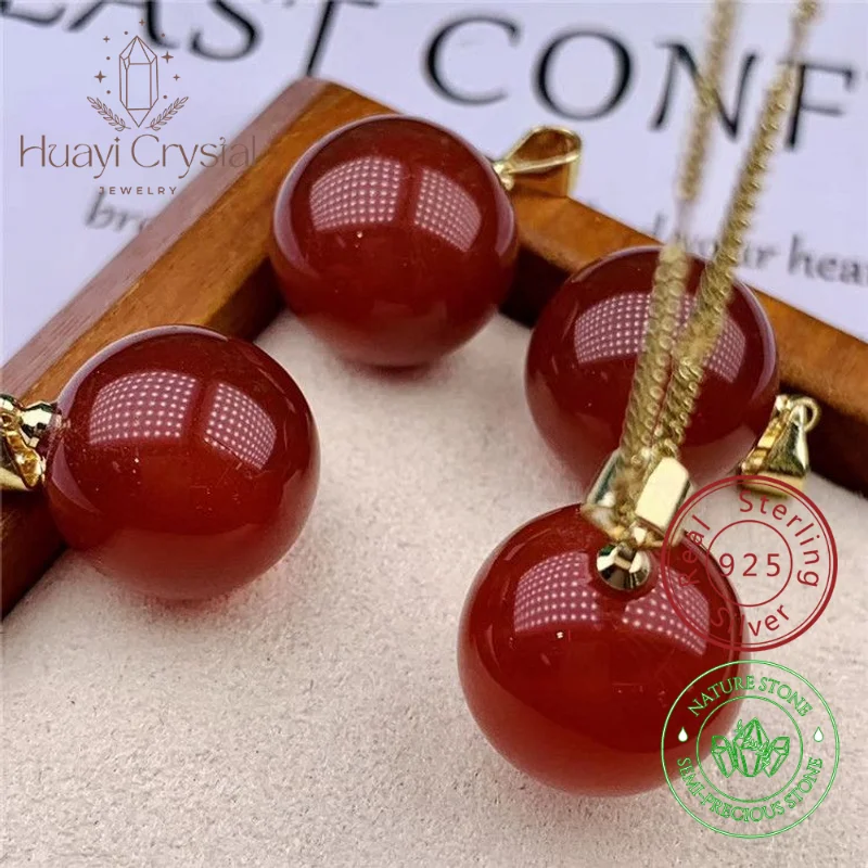 

Red Agate White Jade Round Bead Pendant 925 Silver Plated Clasp Head Women's Fashion Jewellery