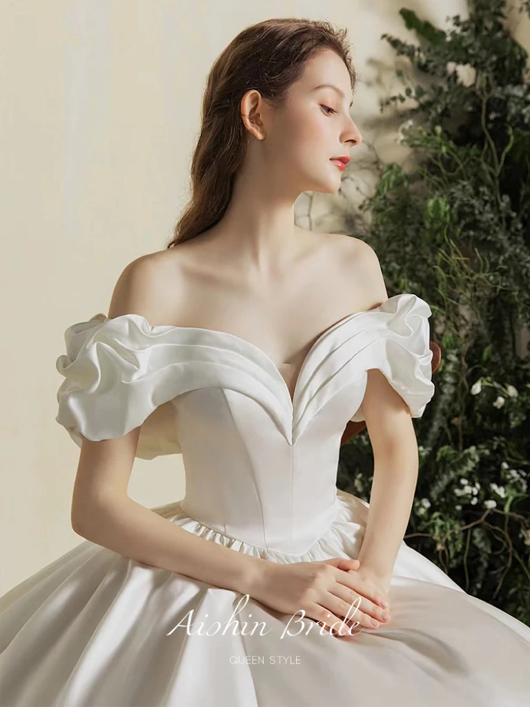 

Off Shoulder Wedding Dresses Satin Ivory Sweetheart Bow Sweep Train Petticoat High-end Sleeveless Pleated Luxury Bridal Gowns