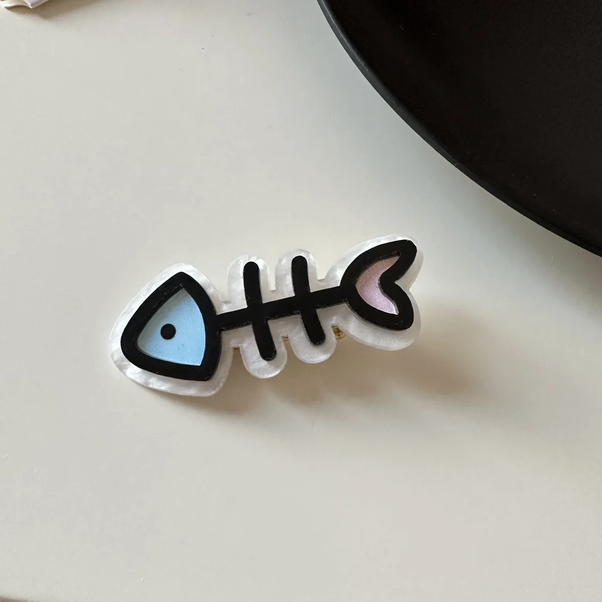 Зажим для волос с изображением милой девочки сердца маленькой рыбки акриловая