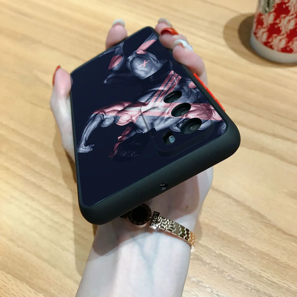 Для Samsung A50 A73 A72 A71 A54 A53 A52S A22 A21S A14 A13 A12 A70 Арнольд Шварценеггер черный матовый