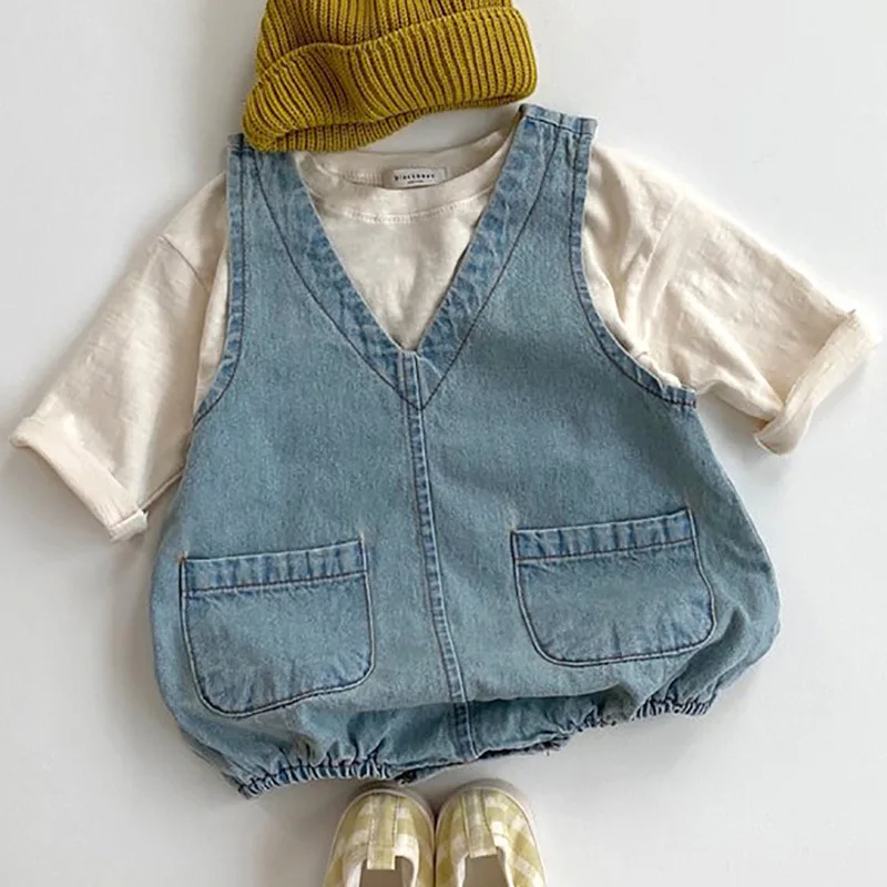 

2021 New V-neck Baby Denim Bodysuit Cute Double Pocket Overalls For Boys Baby Girl Sleeveless Jumpsuit Fashion Baby Clothes