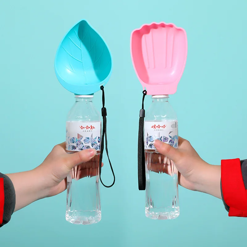 

Love pet Detachable Portable Outdoor Pet Drinker Dog Walking Supplies