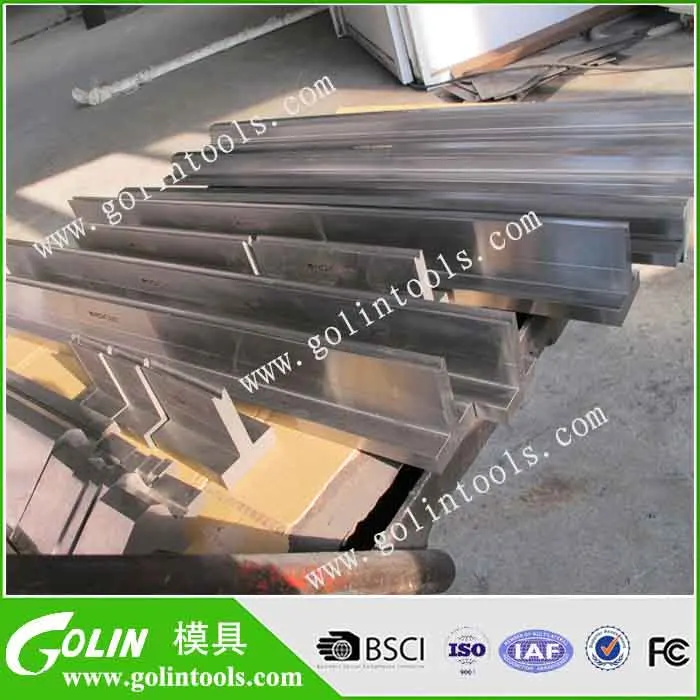 Верхний инструмент высотой 97 мм для перфораторов прессового тормоза AMADA-GL P.97-88-R06