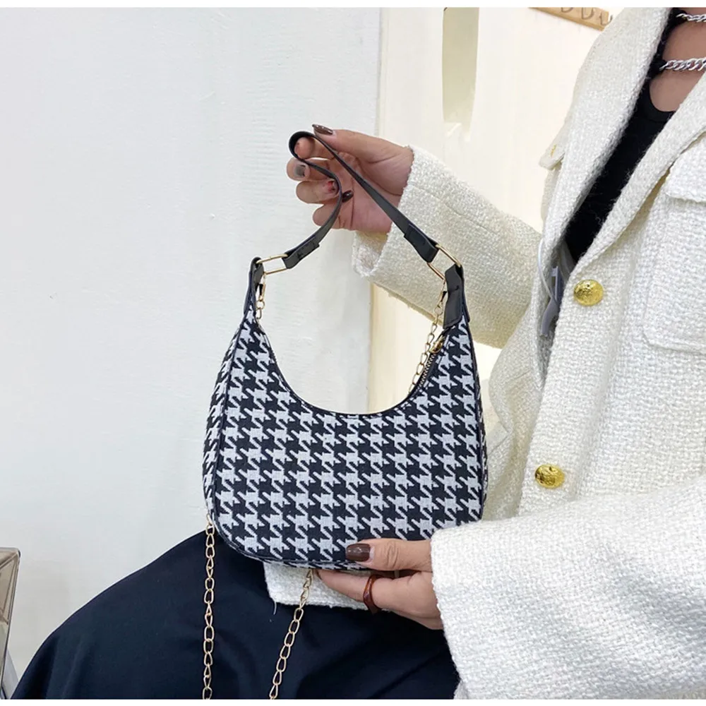 

Plaid Women's Shoulder Bag Cute Girls Armpit Bag Fashion New Female Handbag Canvas Leopard Print Messenger Bag Zip Phone Bag