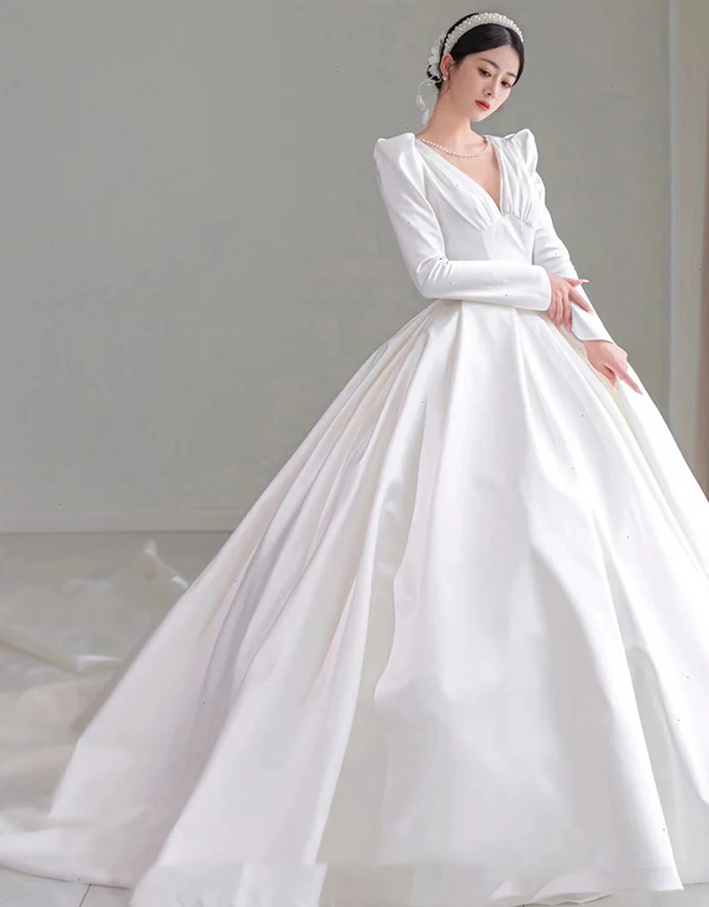 

Muslim Wedding Dress Satin Fabric V-Neck Long Sleeve Chapel Train vestidos de novia 2022 Princess Gown Trouwjurk robe de mariée