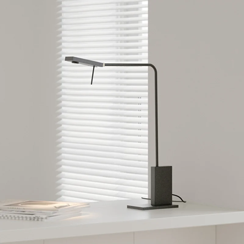 Минималистичная и современная настольная лампа для прикроватной тумбочки учебы