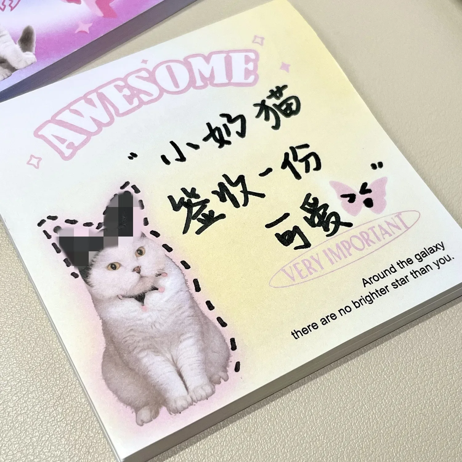 

Блокнот-кошка 50 листов 8х8 см