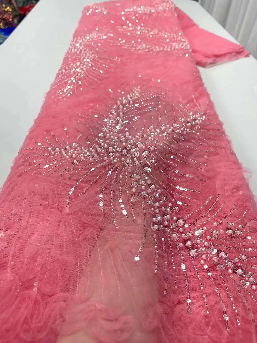 

Luxury African Lace Fabric 2023 Handmade Beads Tulle Lace Fabric Sequences Embroidery French Net Lace for Wedding Dress