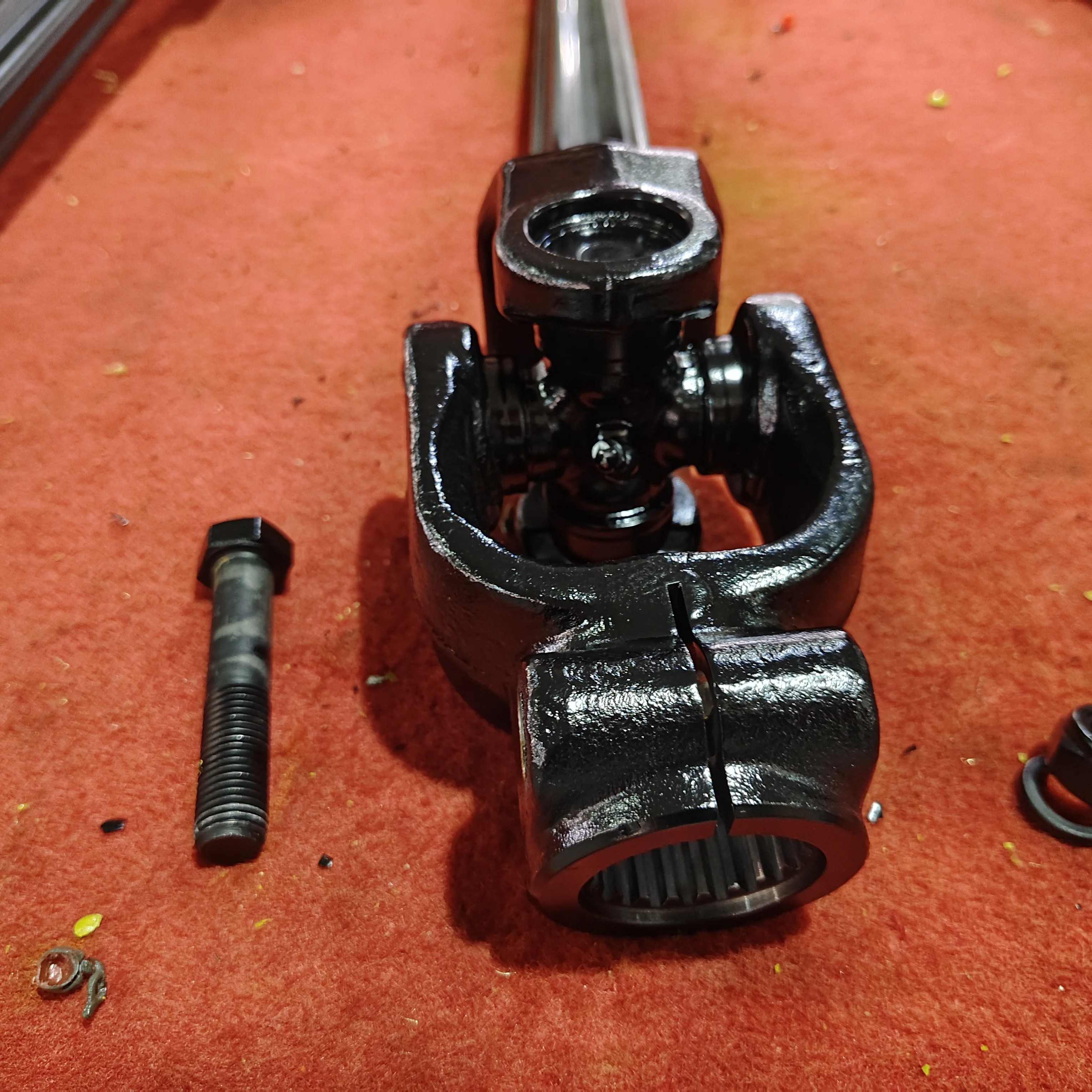 Детали сельскохозяйственной техники черный вал пто гибкие фрезы детали трактора