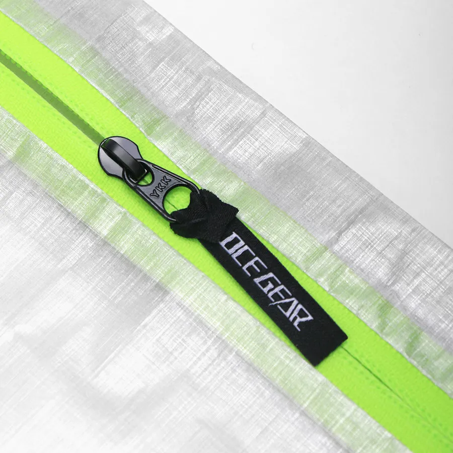 Фото Ультралегкий водонепроницаемый чехол-кошелек из Dyneema DCF на молнии для кемпинга, походов, путешествий, хранения паспорта и карт №3