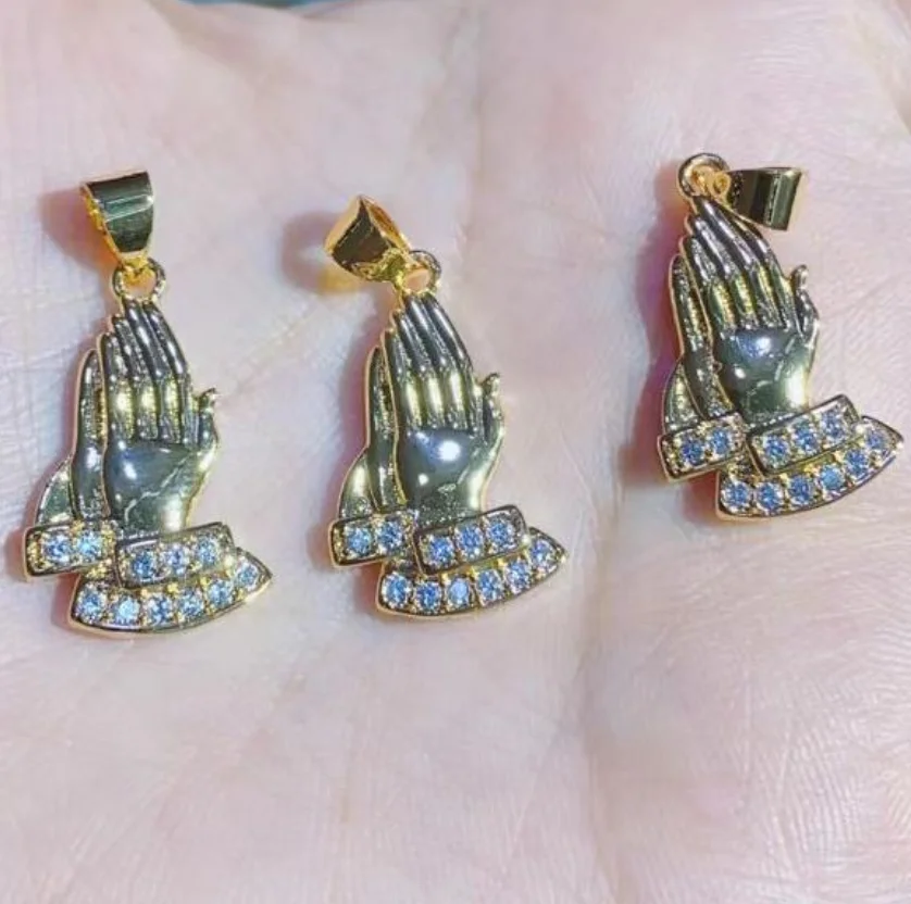 

ANGLANG Charms Natural Yellow Gold Handmade Cubic Zirconia Praying Hands Charm Pendant Chain Necklace Hip Hop Medallion Jewelry