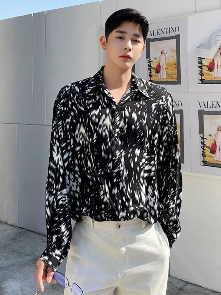 

SYUHGFA 2022 Spring Autumn Turn Down Collar Vintage Leopard Long Sleeve Shirt For Men Loose Casual Korea Shirt Tops Men Clothing