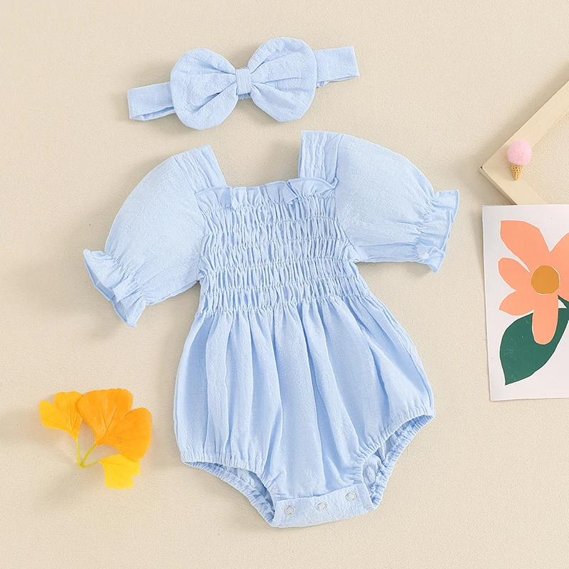 Летний однотонный комбинезон с рукавами-фонариками и оборками