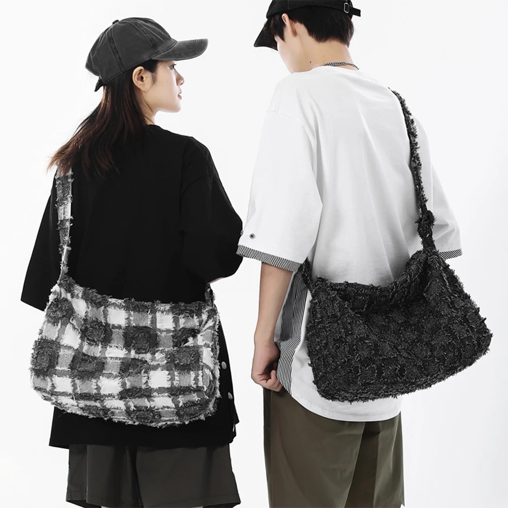

Unisex Crossbody Bag Large Capacity Satchel Bag Canvas with Tassel Plaid Pattern Simple Bag for Women Men