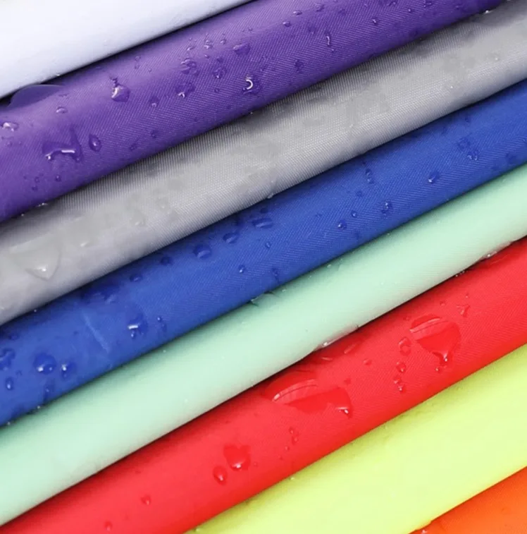 Водонепроницаемая ткань высокой плотности для дождевиков пальто швейная