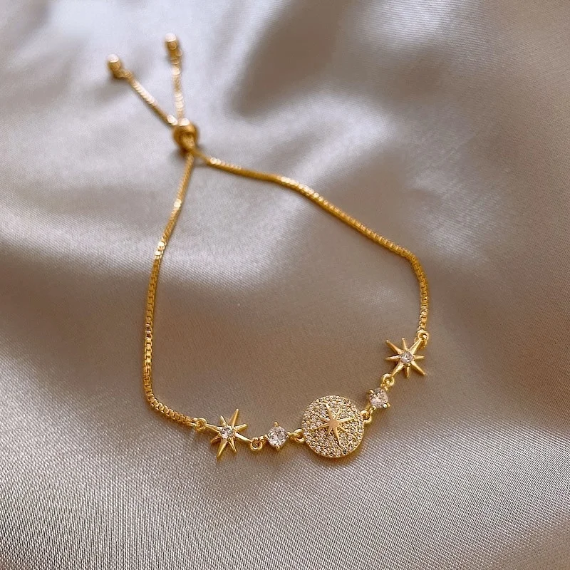 

Simple Personality and Bright Starry Sky Bracelet Metal Alloy Adjustable Korean Temperament Bracelet for Women
