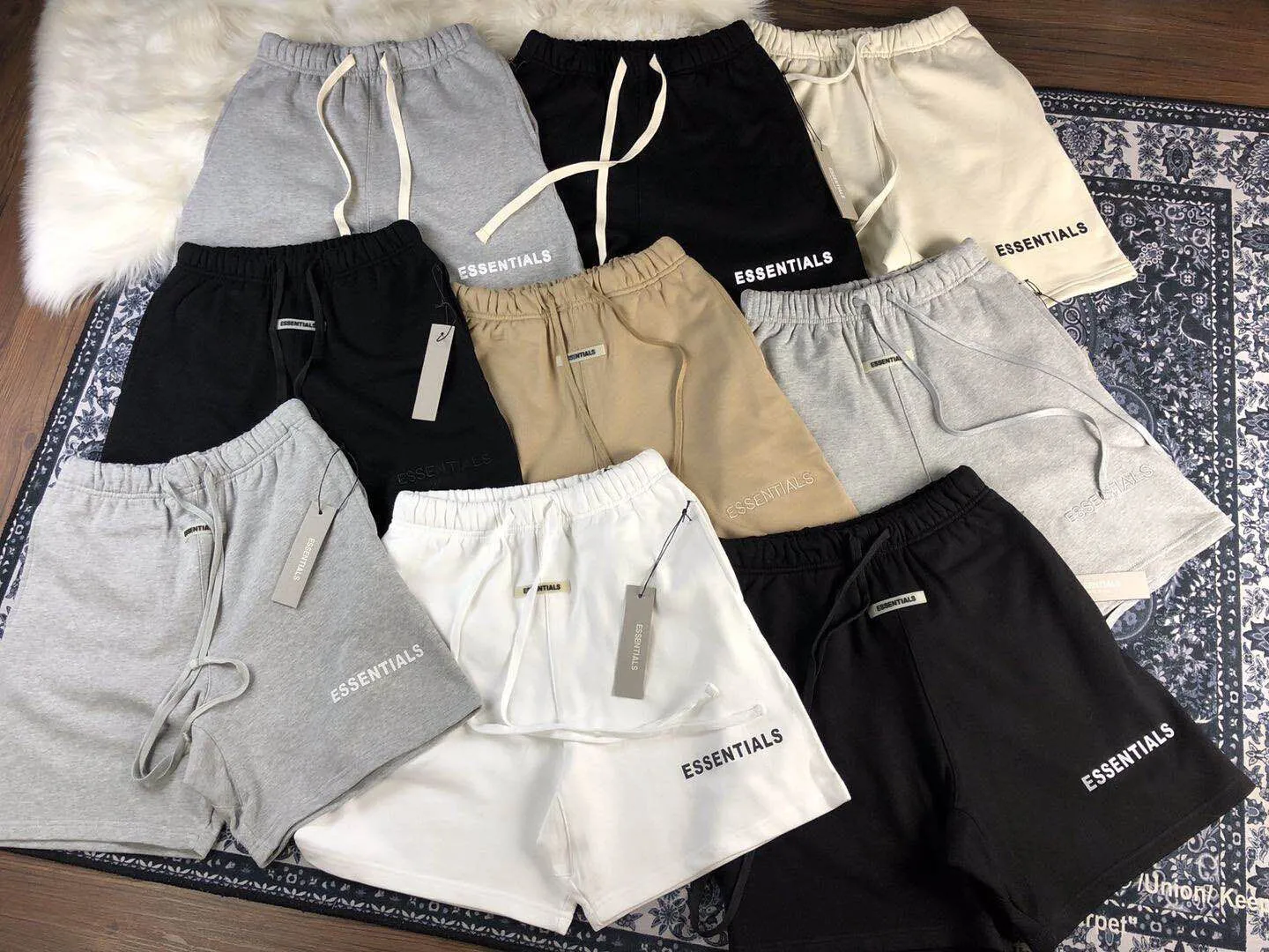 

Summer men's women's Essentials shorts loose three-point pants fashion letter printing shorts high street casual hip-hop shorts