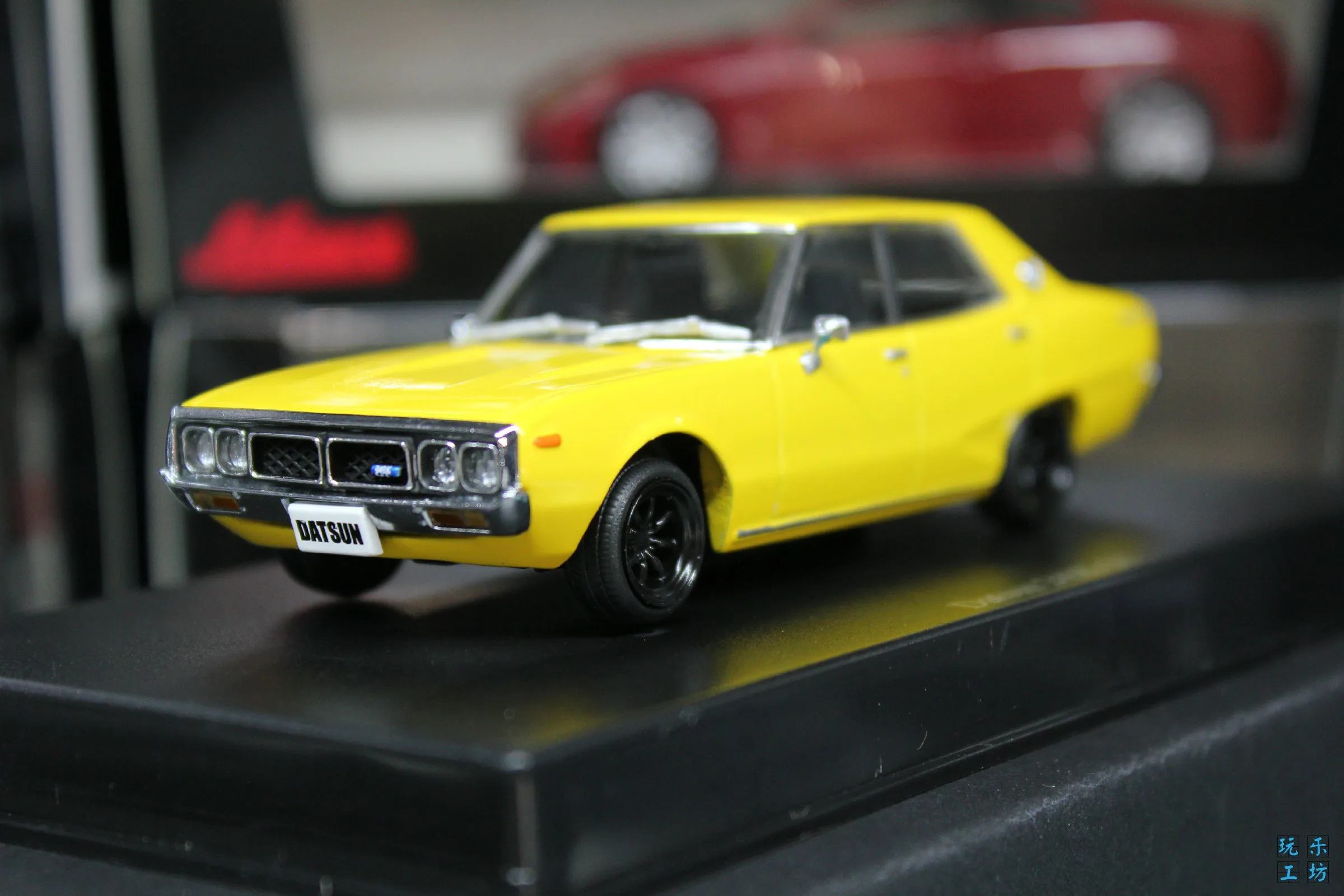 DISM 1:43 For DATSUN 240K GT GL with Custom Wheels JDM Limited Edition Resin Metal Static Car Model Toy Gift