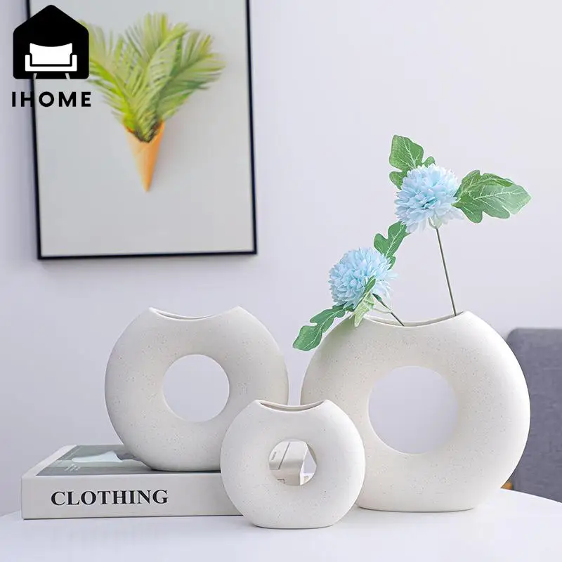 

IHOME Alien Art Vase Creative Ceramic Living Room Flower Arrangement, Xuan Guan Model Room Soft Decoration Ornaments New 2023