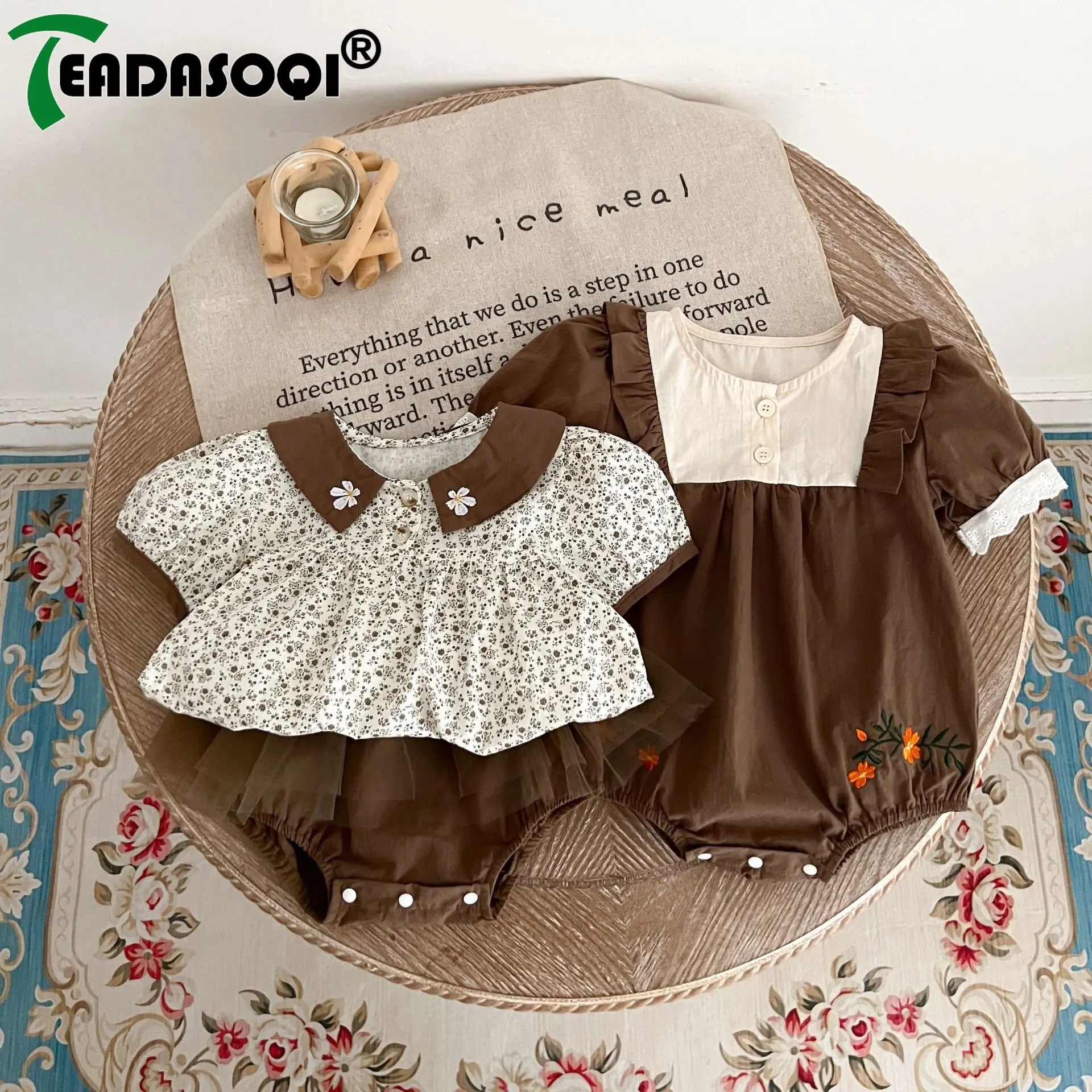 

Toddler Bodysuit 유아복 Caramel Series New In Summer Infant Kids Patchwork Ruched Embroidery Outwear Newborn Baby Cotton Jumpsuits