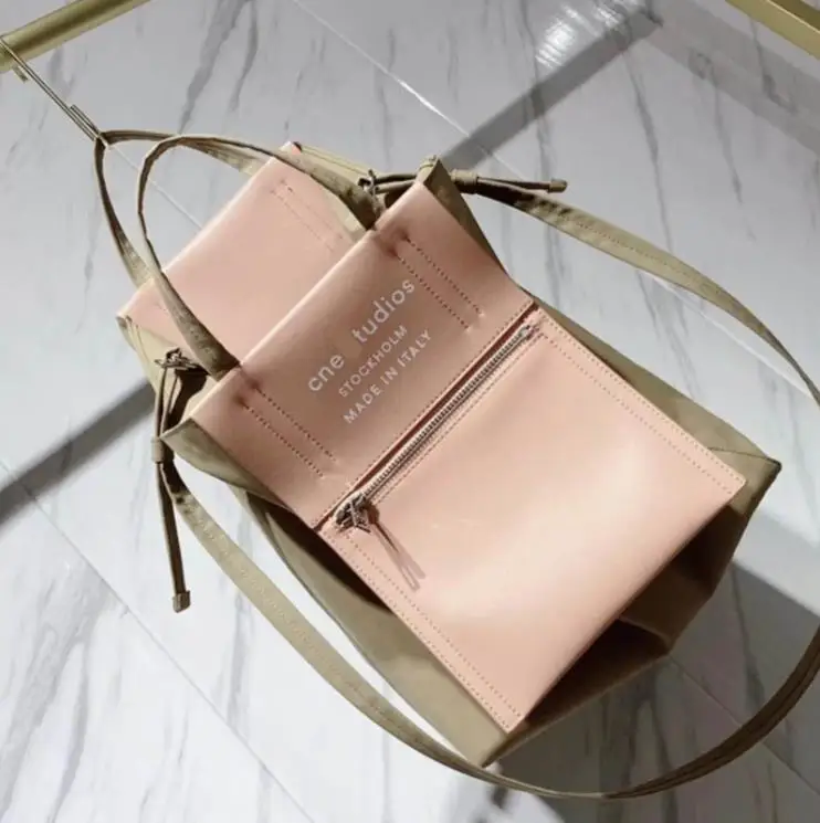 

Acne Baker Out acne 2021 fashion trend large capacity women's handbag one shoulder Nylon Tote Bag Smiley face letter pack bags