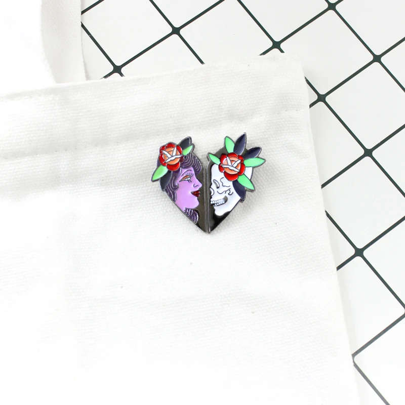 Брошь Эмаль Череп Скелет Роза Цветок Леди 2 Лепестки Сердце Лучшие Друзья
