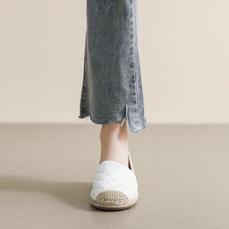 Female Fisherman Shoes Casual 2023 Large Size 41 42 43 One Foot Pedal Women Shoes Round Toe Shallow Flat Beanie Shoes Women