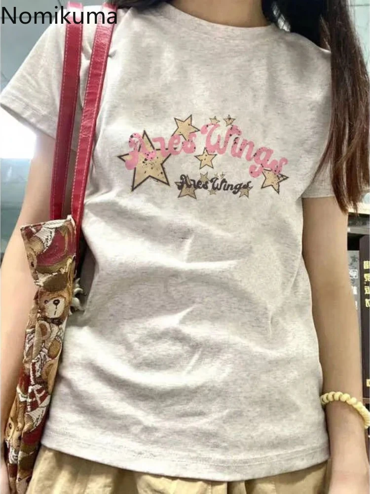 Женская хлопковая футболка с коротким рукавом круглым вырезом и принтом