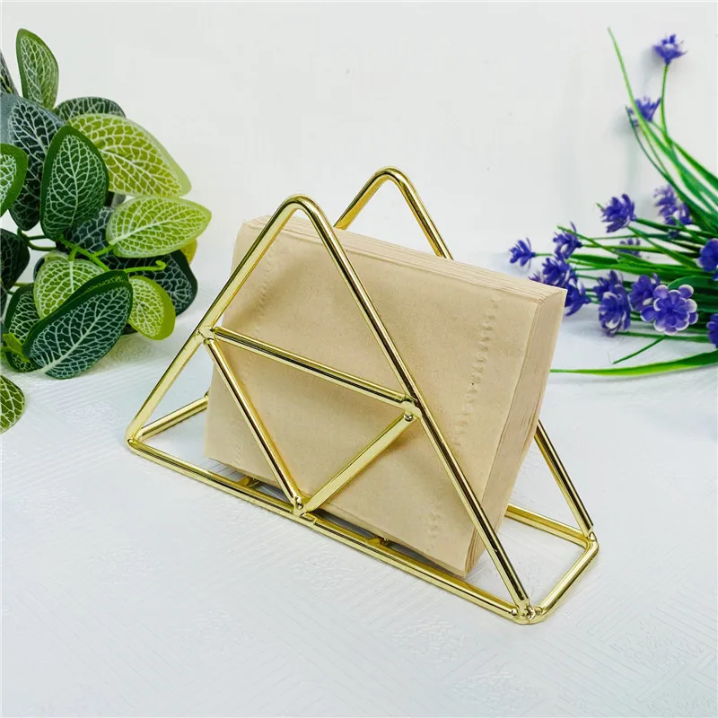 

Napkin Holder Metal Triangle Paper Stand Tissue Dispenser Luxury Retro Rose Gold Table Decoration Freestanding Home Decor