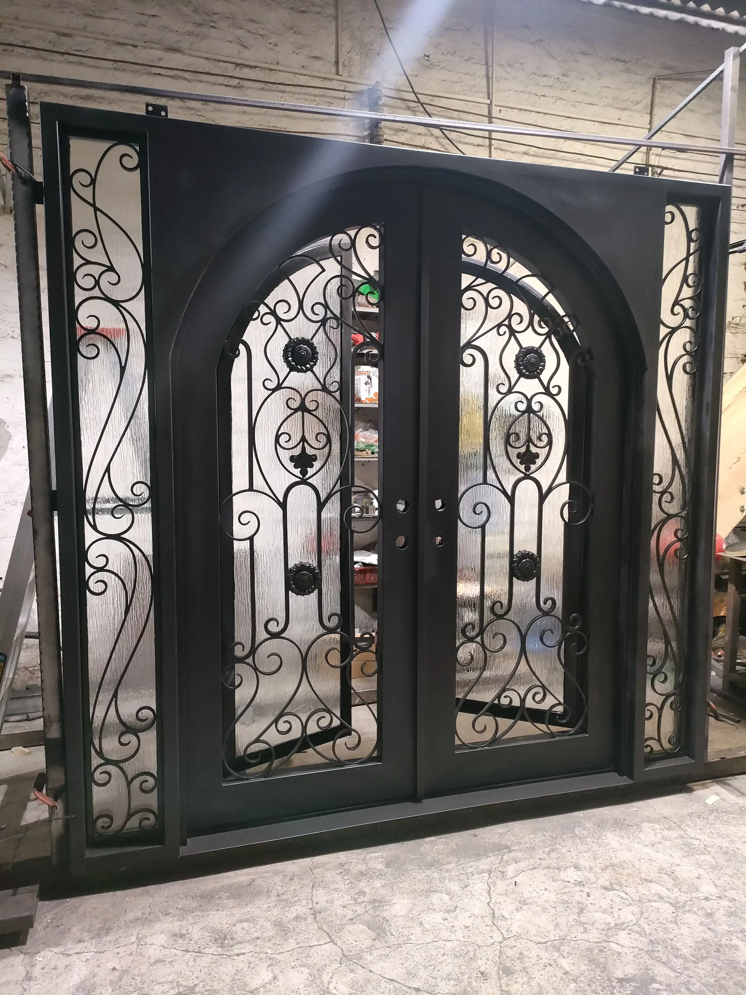 Изготовленные на заказ жилые основные передние входные металлические защитные