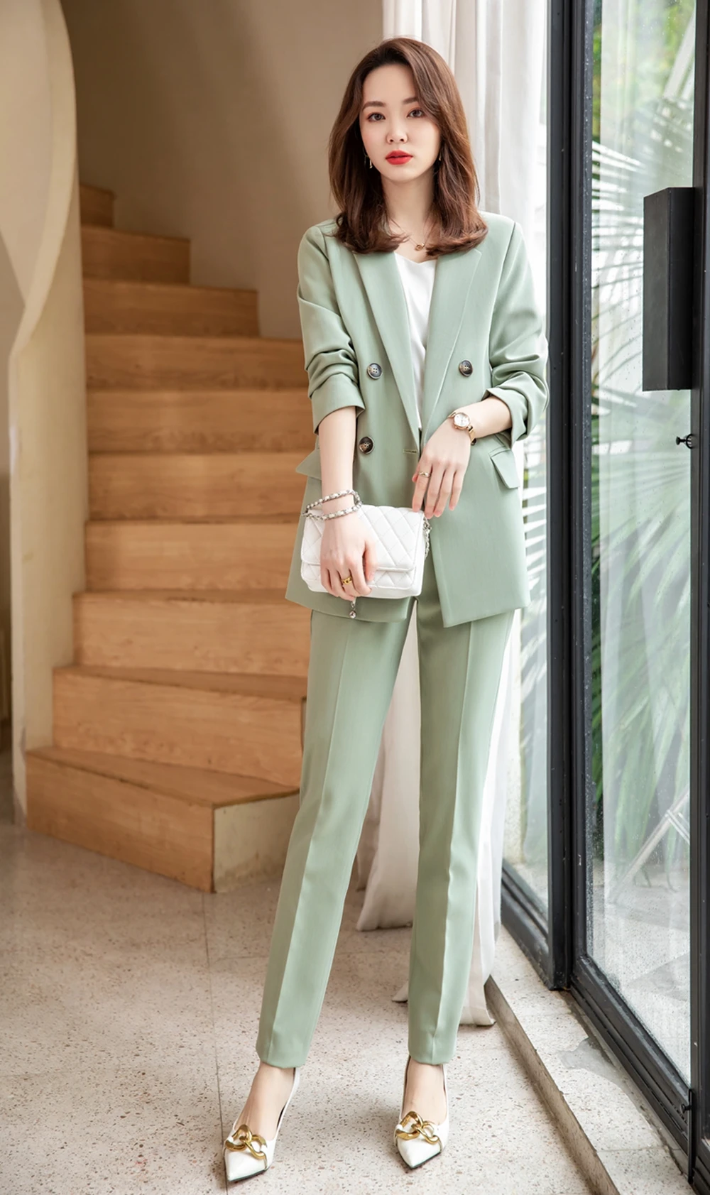 Casual suit jacket women 2022 spring and autumn Korean version casual fashion British style suit formal high-end professional su