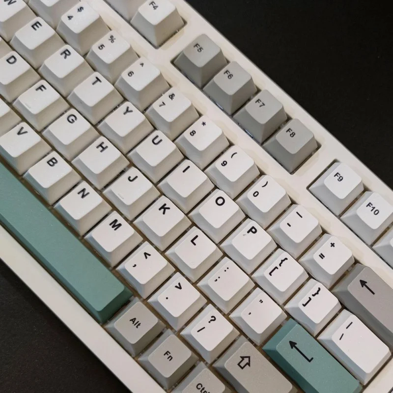 

GMK 9009 Mechanical Keyboard Keycap Retro Profile Keycap 134 Keys/Set For Mechanical Keyboard DIY Custom PBT DYE