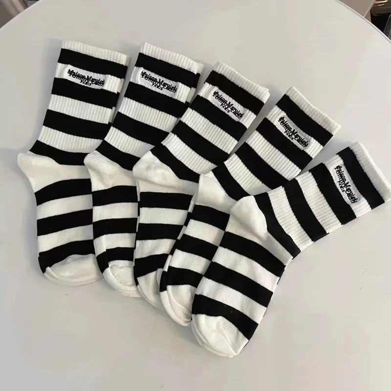 Luxury Margiela Socks Men Women Fashion New MM6 Women's Striped Midi-tube Harajuku Couples Skateboard Knitted Casual Sports Sock