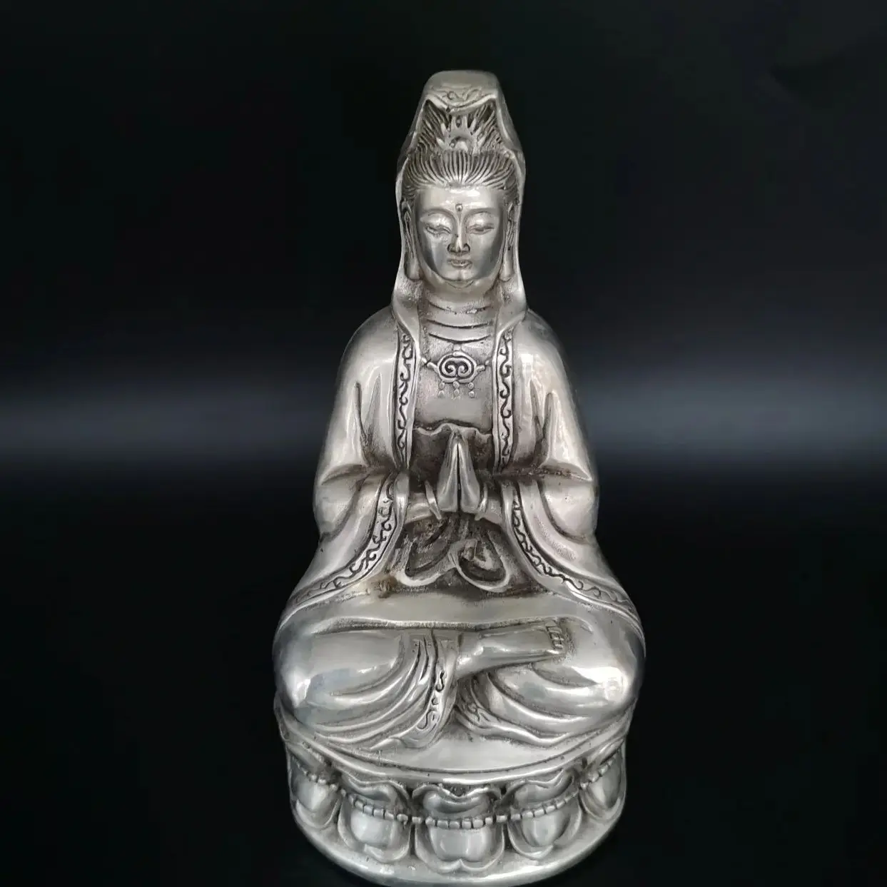 

Collect Chinese Elaboration Cupronickel Auspicious“ Guanyin Buddha”Statue Metal Crafts Home Decoration