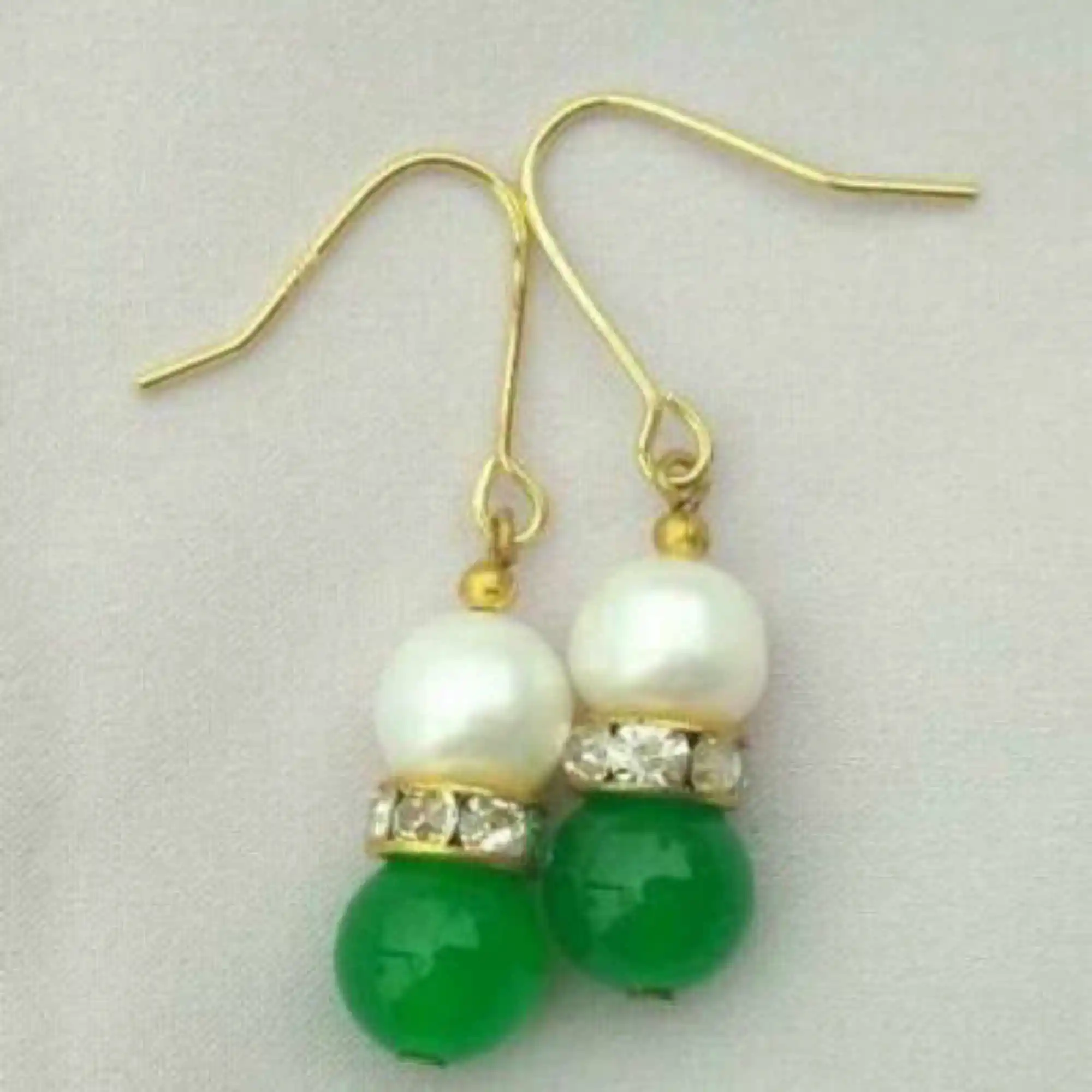 

Natural white Southsea fresh water pearl Green jade 14K gold earrings Beautiful Diy Wedding Cultured Party Easter Freshwater