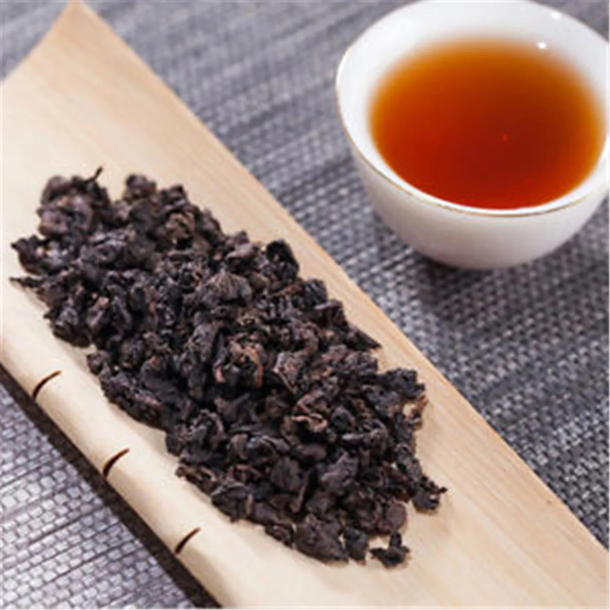 

Chinese Organic Oolong Tea Bulk Charcoal Baked Tieguanyin Roast Oolong Green Tea New Spring Tea 50g