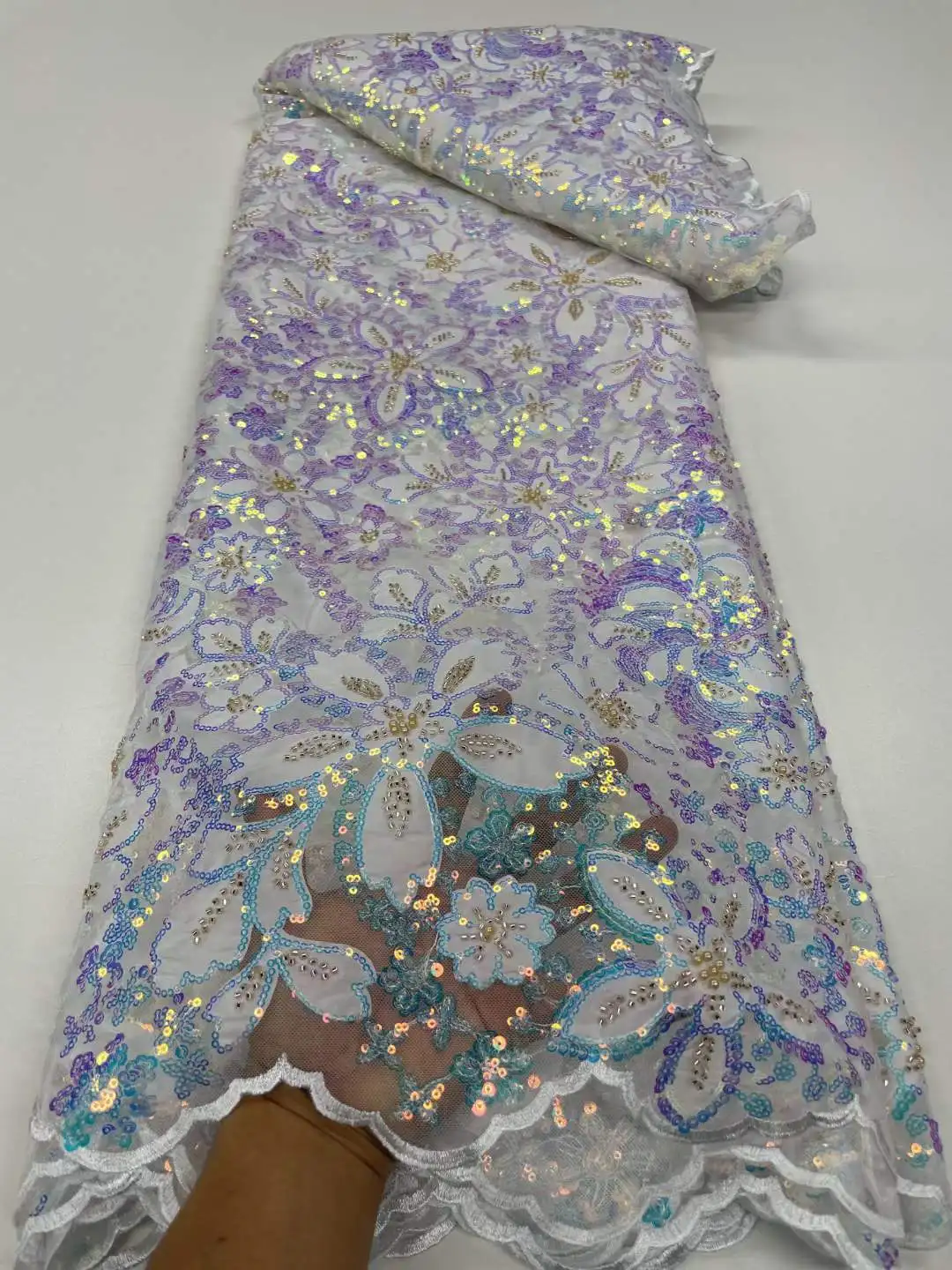 

2023 High Quality Luxury African Nigerian Beads Lace Fabric Sequins Groom Lace France Embroidered Tulle Lace Fabric For Sewing