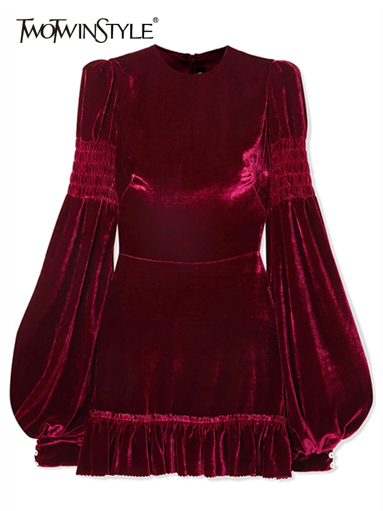 

Женское мини-платье TWOTWINSTYLE, однотонное платье в стиле пэчворк с рюшами, круглым вырезом и длинным рукавом, с высокой талией, в минималистиче...