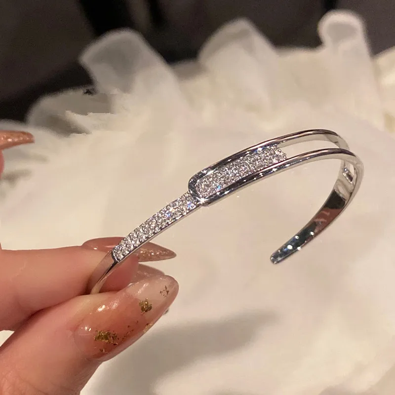 925 Sterling Silver Zirconia Inline Opening Bracelet Glamorous Shiny Hand Jewelry Party Gift Fashion Women Jewelry Free Shipping