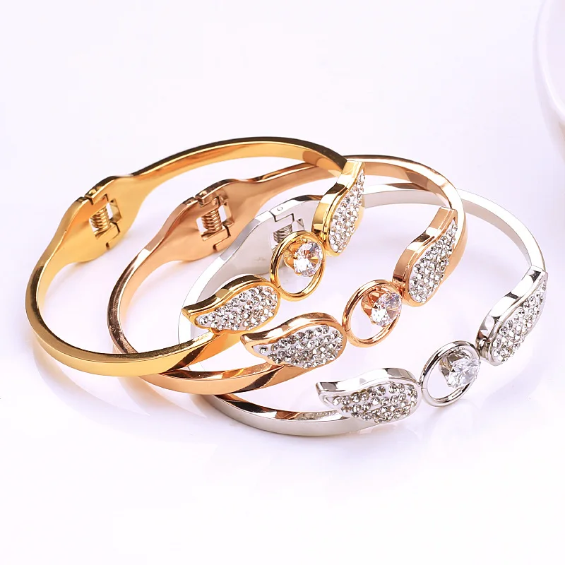 

Korean Angel Titanium Steel Hollow Bracelet Jewelry Female Zircon Spring Open Stainless Steel Diamond Bracelet