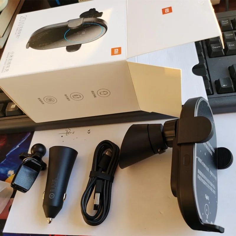 Оригинальное автомобильное беспроводное зарядное устройство Mijia Xiaomi 20 Вт