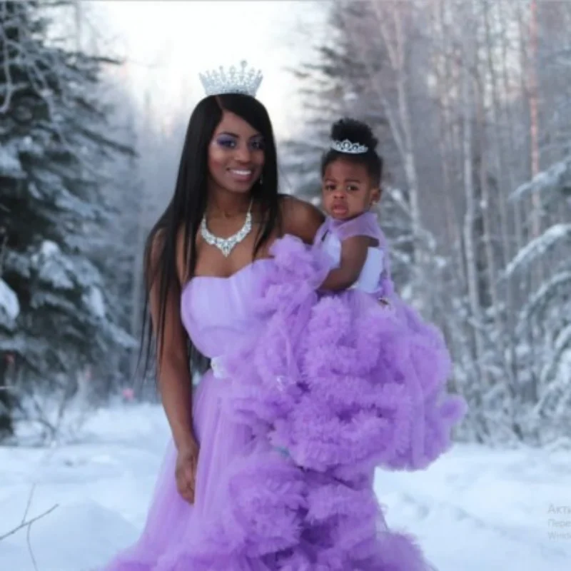Custom Made Fluffy Mother And Kids Tulle Dresses Strapless Crystals Waistband Ruffles Mom And Me Gowns For Photo Shoot