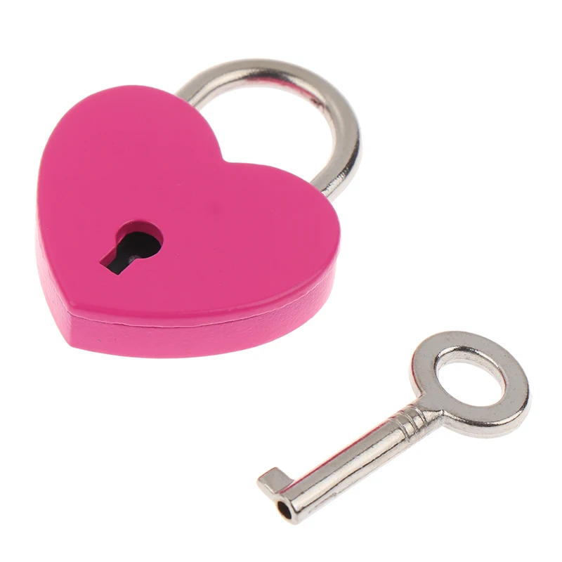 

Романтический замок в форме сердца